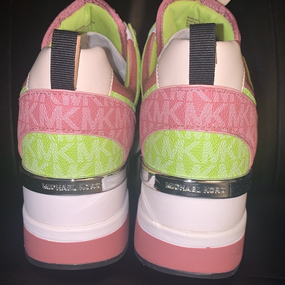 Georgie Color-Block Signature Logo Trainer - Picture 4 of 5